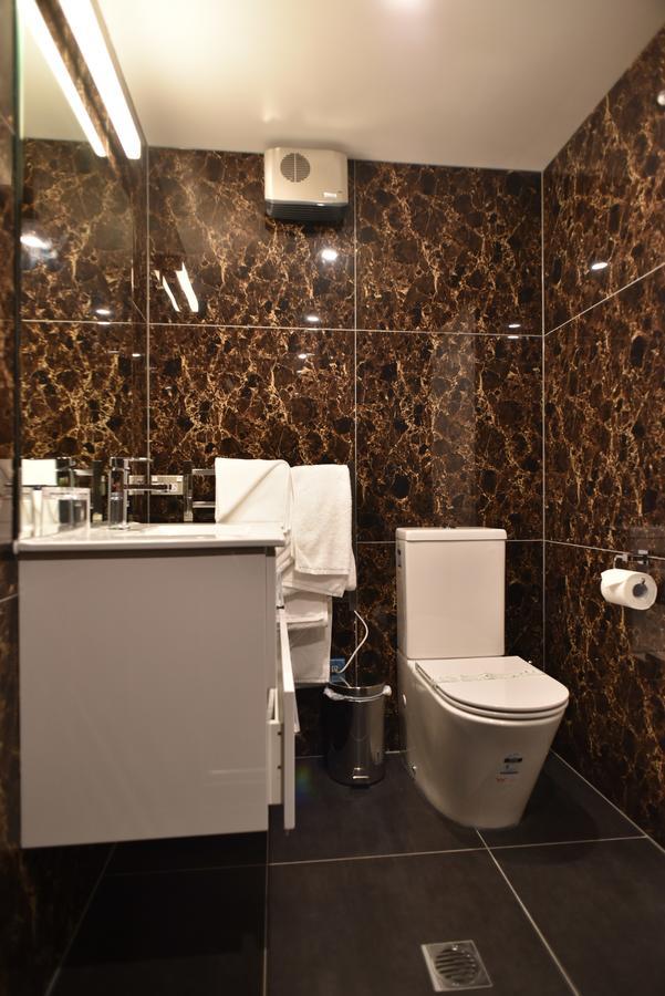 Bealey Plaza Motel Christchurch Exterior foto Bathroom